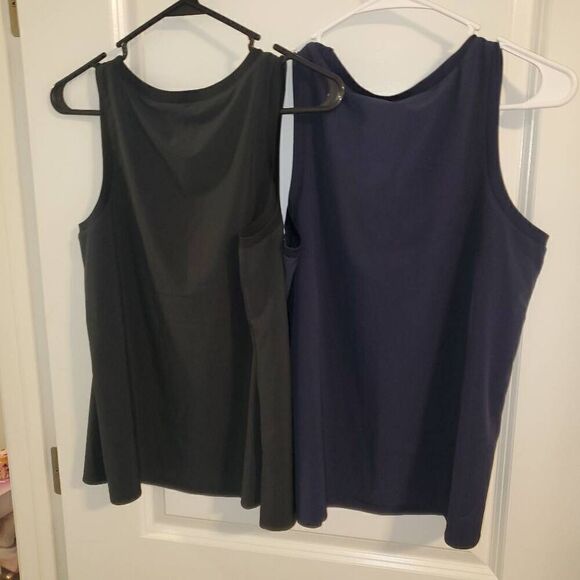 BR Standard Navy Blue and Black Scoopnevk Tank Top -Size Small - Picture 4 of 5